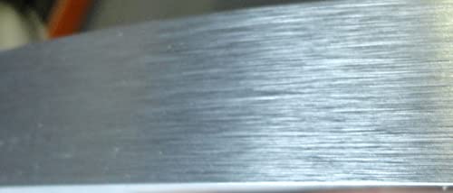 Алуминиева матирана метална кант от PVC с дебелина 1 мм, 1-3 / 8 x 120 с предварително приклеенным лепило