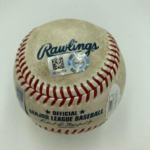 Владимир Гереро - младши . В дебютной играта MLB Използвани Бейзболни топки с Подпис на JSA COA - В играта MLB Използвани