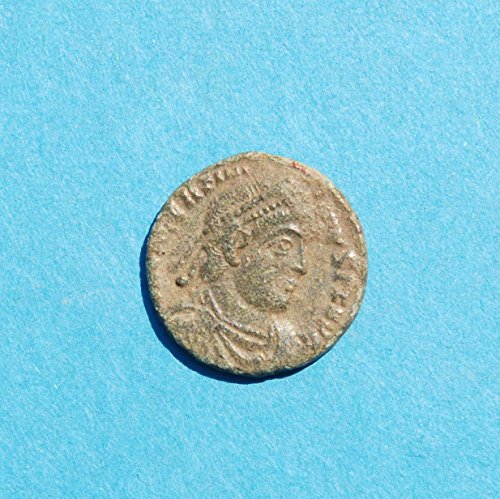 ТОВА Валентиниан I, Римски император от 364 - 375 г., Стандарт Чи-Ро, Тащащий на Затворника 1, Бронзова Монета, Много