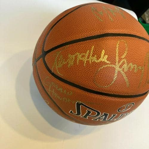 1980-81 Отбор Шампиони в НБА Бостън Селтикс Подписа баскетболни PSA DNA & JSA COA - Баскетболни топки с автографи