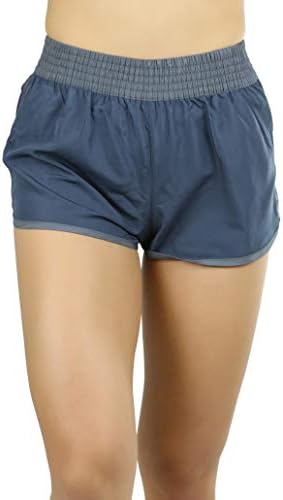 Дамски Удобни шорти ToBeInStyle Active С контрастиращи тапицерия във формата на Делфин Active Shorts