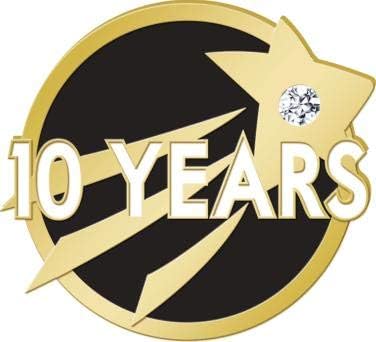 Игли с ревери за 10 години трудов стаж - Корпоративни игли с надпис Десет години, украсени с награди 20 бр.