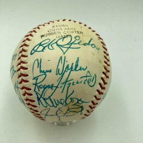 Уейд Богс, Начинаещ Потакет на Бостън Ред Сокс 1980 г., подписано бейзбол бейзболни топки с ДНК-Автографи на PSA