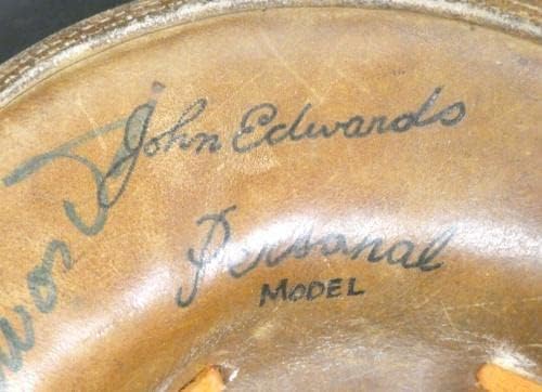 Бейзболна Ръкавица с Автограф Джони Едуардс, Използвана за лична игри Кэтчерами Mitt - Ръкавици MLB С Автограф