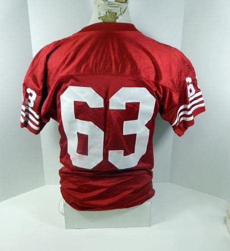 1995 Сан Франциско 49ерс Дерик Дизайне 63, Издаден в Червената фланелка 52 DP30189 - Използваните тениски без подпис